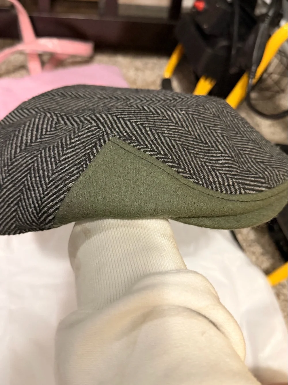 Classic Men's Herringbone Flat Cap in Green and Gray